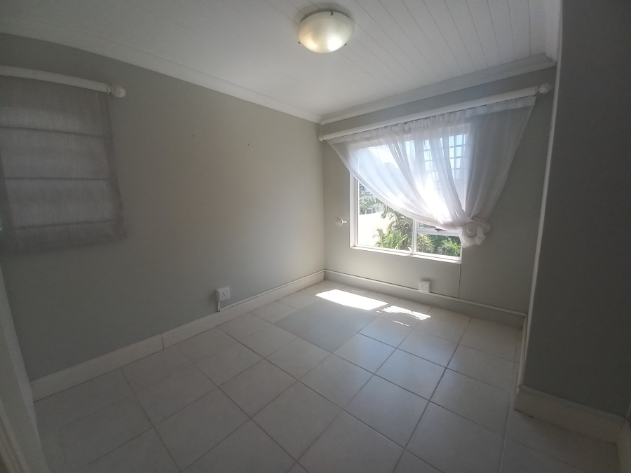 To Let 3 Bedroom Property for Rent in Gonubie Eastern Cape